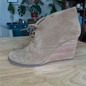 Lucky Brand Tan Suede Wedge Booties